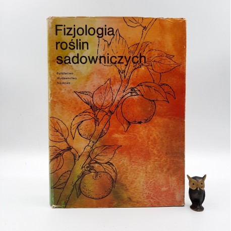 Jankiewicz L. " Fizjologia roślin sadowniczych " Warszawa 1979