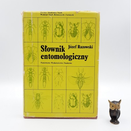 Razowski J. " Słownik entomologiczny " Warszawa 1987